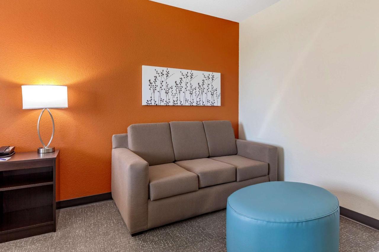 Sleep Inn & Suites Lancaster-Platteville Dış mekan fotoğraf