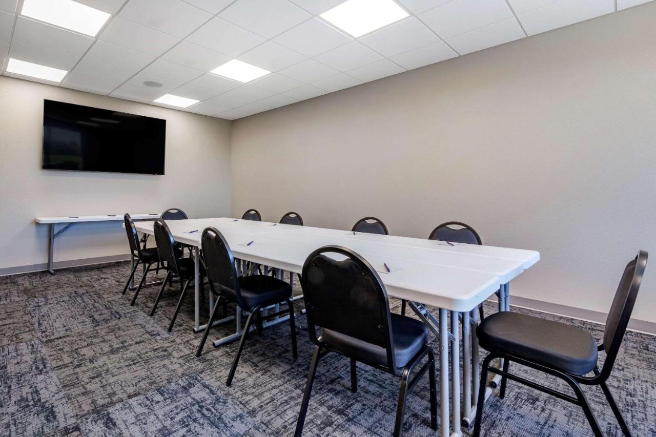 Sleep Inn & Suites Lancaster-Platteville Dış mekan fotoğraf